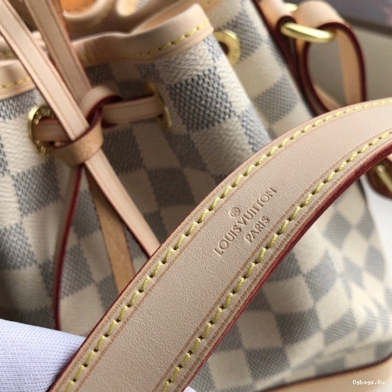 BB LOUIS VUITTON NOE 0429